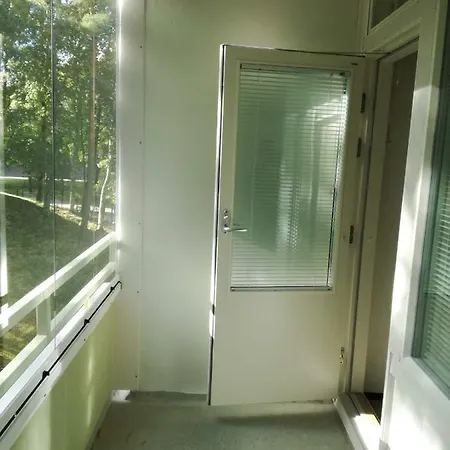 1комн.квартира,у метро,тц, парк. Near The Metro, Park, Shopping Center アパート *